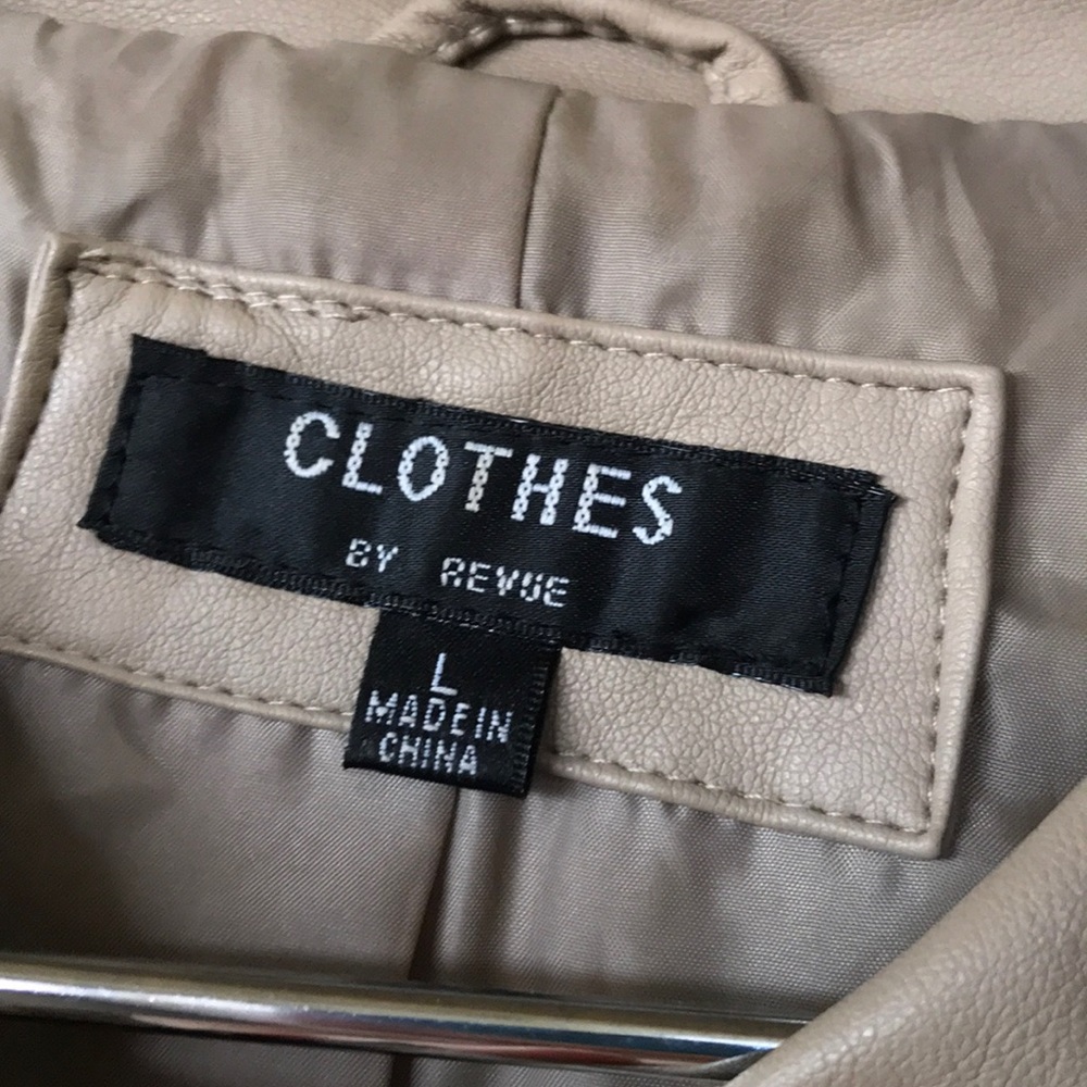 jacket - Picture 4 of 5